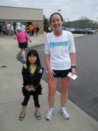 Kasen and Mommy after the run